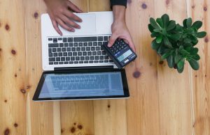 Retire Early and Comfortably: Tips for Building a Strong Retirement Fund Retire Early and Comfortably: Tips for Building a Strong Retirement Fund