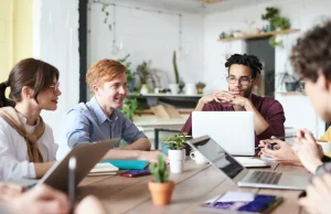 The Impact of Mobile Technology on Small Businesses The Impact of Mobile Technology on Small Businesses